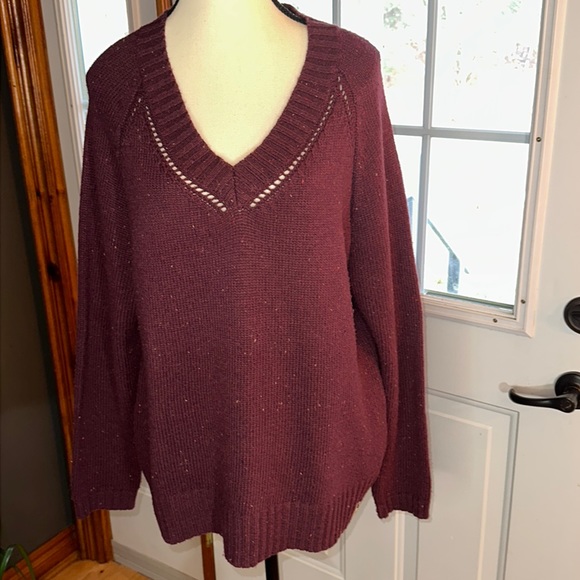 Woolrich V-Neck Sweater - Picture 1 of 10